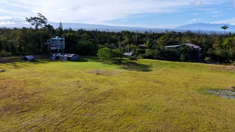 Photo of 11-2477 Kokokahi Rd, Volcano, HI 96785 (MLS # 725674)