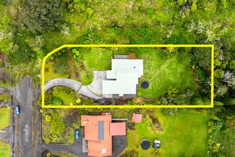 Photo of 25-3301 Pakelekia St, Hilo, HI 96720 (MLS # 728615)