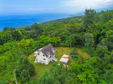Photo of 87-3476 Mamalahoa Highway, Captain Cook, HI 96704 (MLS # 728375)