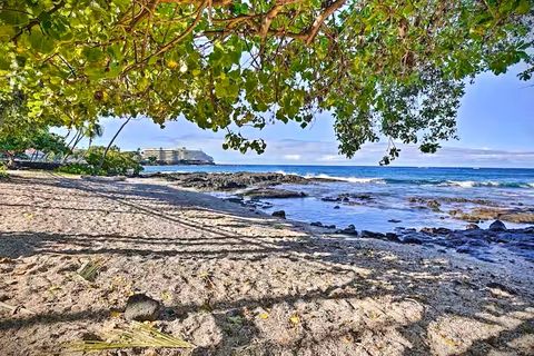 Photo of 75-5776 Kuakini Hwy #324, Kailua-Kona, HI 96740 (MLS # 724541)