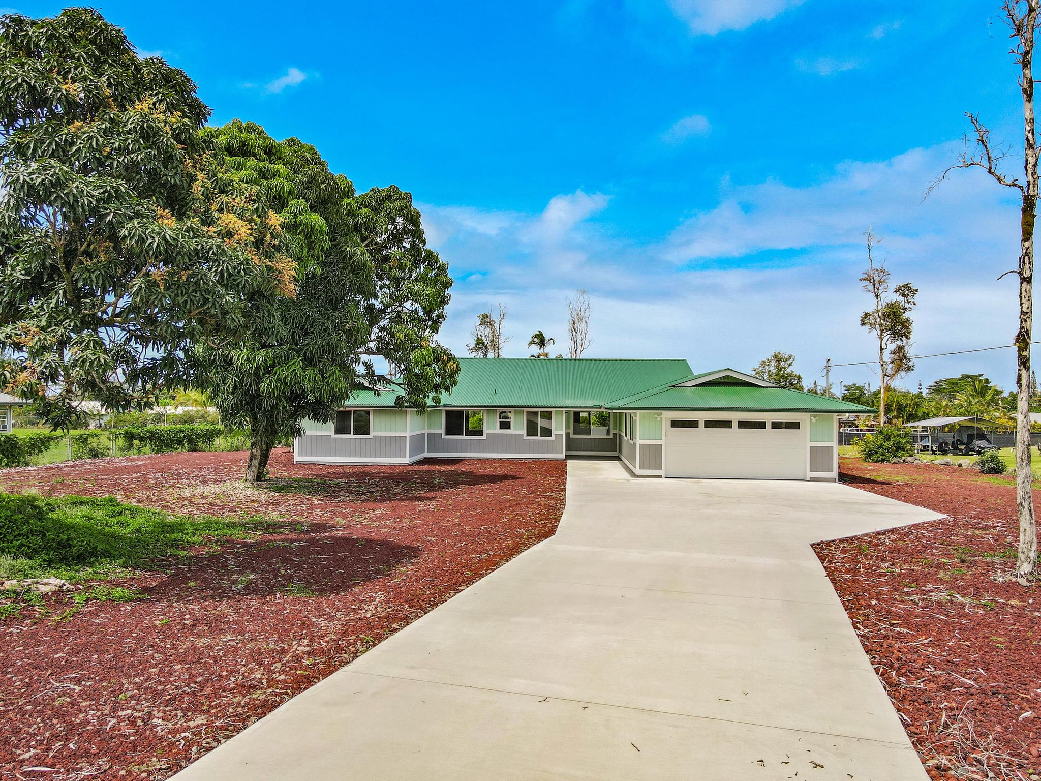 Photo 1 of 24 — 15-1659 27TH AVE, Keaau, HI 96749