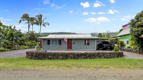 Photo of 94-6280 Puka St, Naalehu, HI 96772 (MLS # 730195)