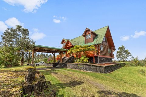 Photo of 16-1125 Poouli Rd, Kurtistown, HI 96760 (MLS # 724705)