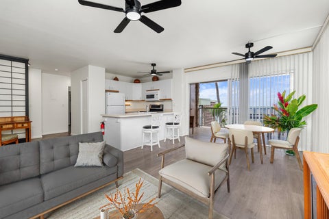 Photo of 75-6016 Alii Dr #339, Kailua Kona, HI 96740 (MLS # 732467)