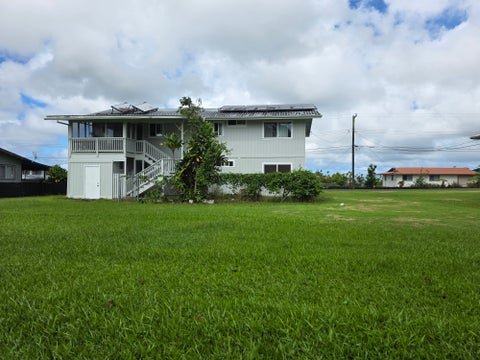 Photo of 91 Hoomalu St, Hilo, HI 96720 (MLS # 731596)