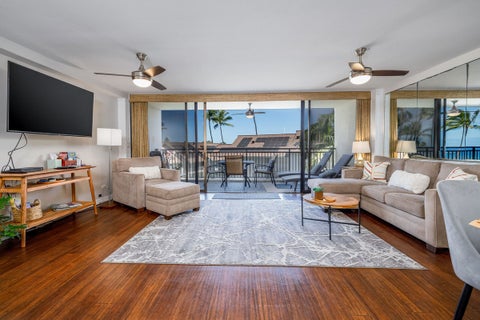 Photo of 75-5782 Kuakini Highway #410, Kailua-Kona, HI 96740 (MLS # 729013)