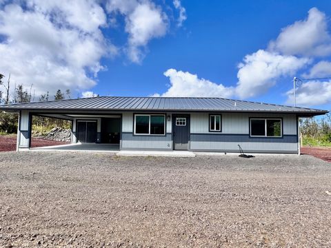 Photo of 16-2114 Sugarcane Ln, Pahoa, HI 96778 (MLS # 726194)