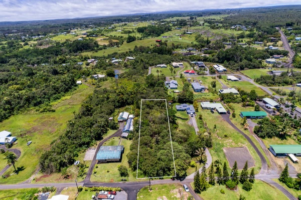247 CHONG ST, HILO, HI 96720 - Image dc4e7f257026f78e01a03db08aad5fcb/4202684159