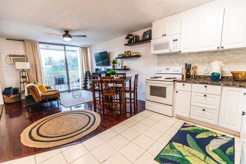 Photo of 75-5766 Kuakini Highway #207, Kailua-Kona, HI 96740 (MLS # 719640)