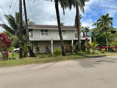 Photo of 5404 Weke Rd, Hanalei, HI 96722 (MLS # 729851)