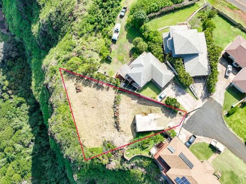 Tiny photo for 5060 Panini Pl, Waimea, HI 96796 (MLS # 721075)
