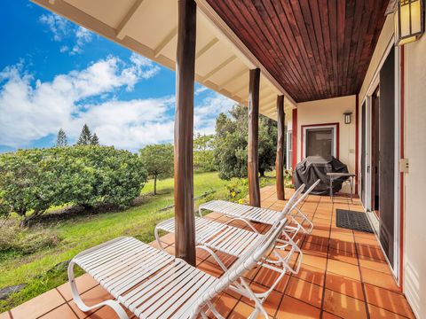 Photo of 94-1769 Amepela Rd, Naalehu, HI 96772 (MLS # 726640)
