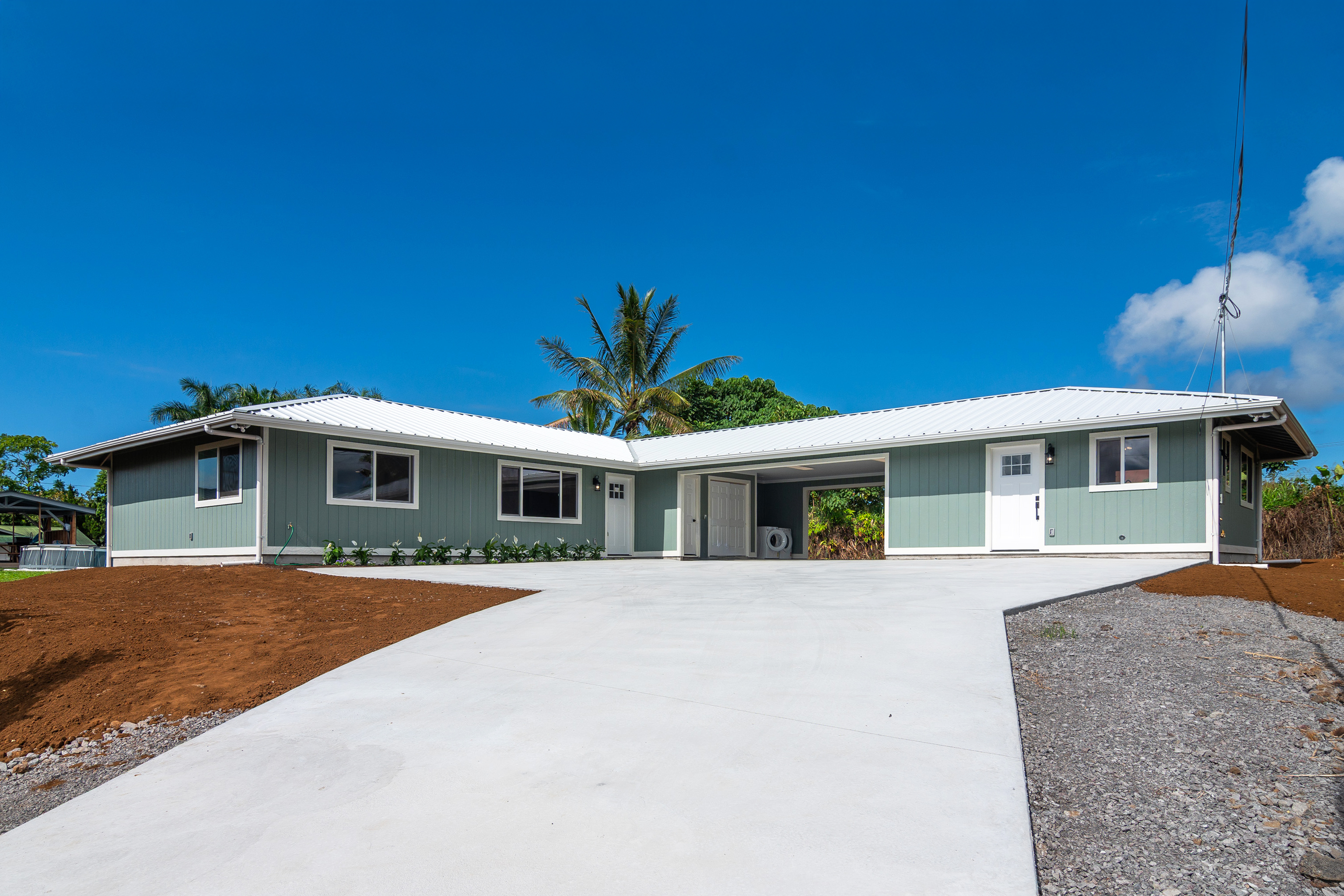 Photo 1 of 30 — 849 MANONO ST, Hilo, HI 96720