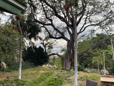 Photo of 68-1726 Hulukoa Pl, Waikoloa, HI 96738 (MLS # 727924)