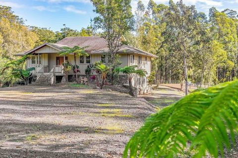 Photo of 46-3910 Kahana Dr, Honokaa, HI 96727 (MLS # 726912)