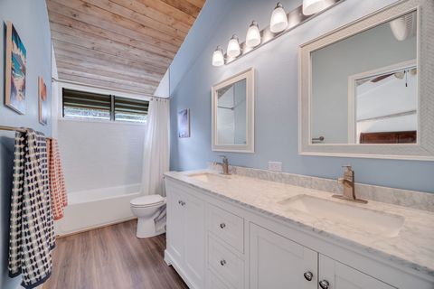 Tiny photo for 4701 Kawaihau Rd #L202, Kapaa, HI 96746 (MLS # 727708)