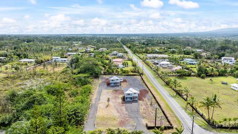 Photo of 15-1534 Kaloli Dr, Keaau, HI 96749 (MLS # 724375)