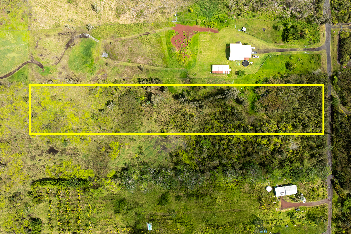 Direct overhead shot of property showing approximate borders