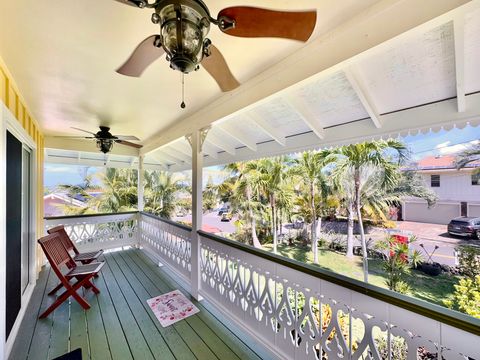 Photo of 77-116 Nahale Pl, Kailua-Kona, HI 96740 (MLS # 720642)