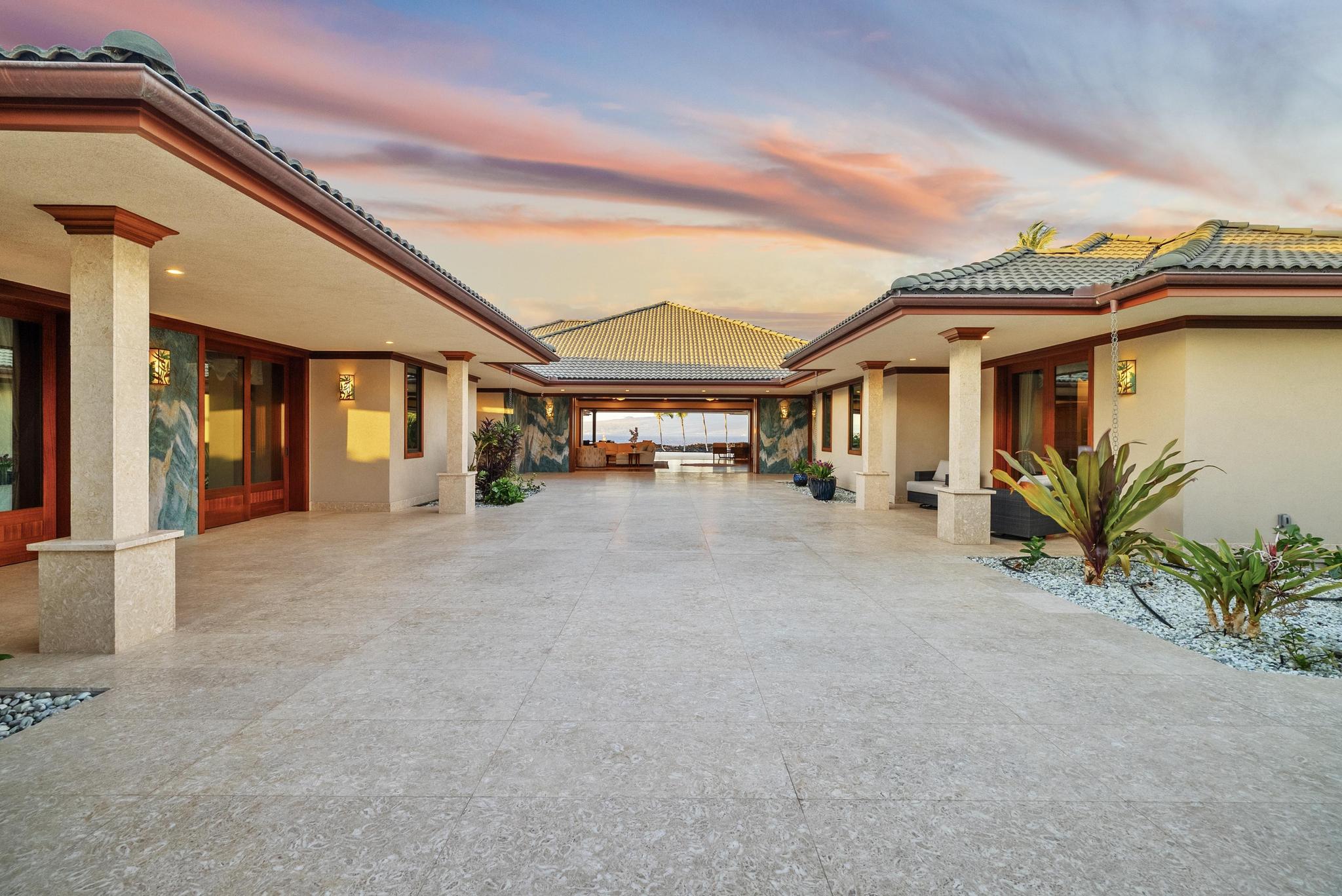 68-1007 KE KAILANI DR