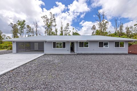 Photo of 16-2074 Silveroak Dr, Pahoa, HI 96778 (MLS # 730802)