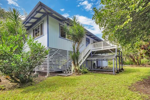 Photo of 15-1746 11th Ave, Keaau, HI 96749 (MLS # 724866)