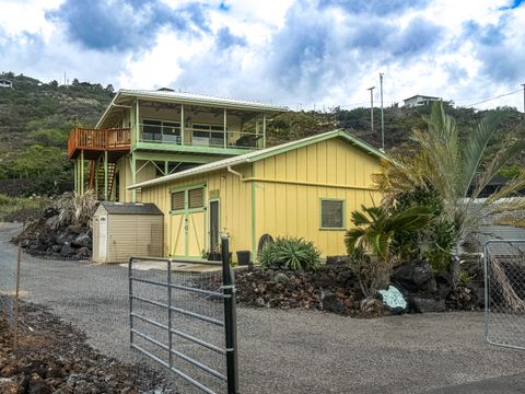 Photo of 88-1550 Eiwa Ave, Captain Cook, HI 96704 (MLS # 729157)