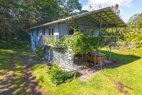 Photo of 15-1702 13th Ave, Keaau, HI 96749 (MLS # 724154)