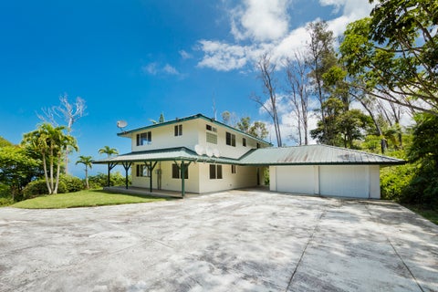 Photo of 87-372 Kaohe Mauka Pl, Captain Cook, HI 96704 (MLS # 732348)