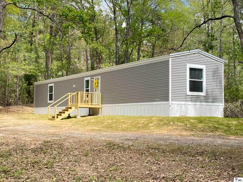 Mobile Home For Sale - 136 Walnut Hill Drive<br/> Calhoun, LA 71225