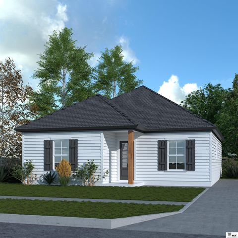Homes For Sale - 111 Baywood Lane<br/> Ruston, LA 71270