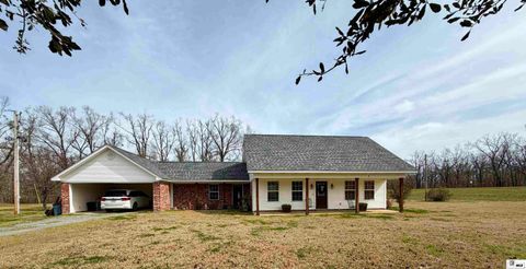 Homes For Sale - 111 Templeton Loop<br/> Rayville, LA 71269