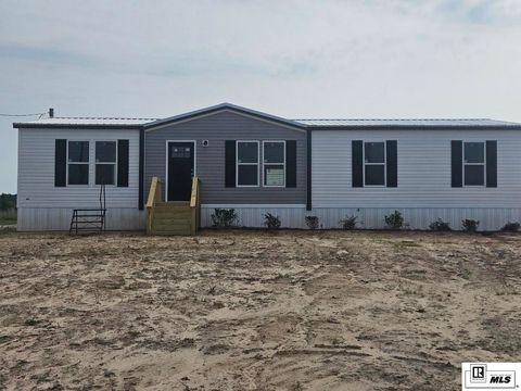 Homes For Sale - 165 Simba Lane<br/> Calhoun, LA 71225