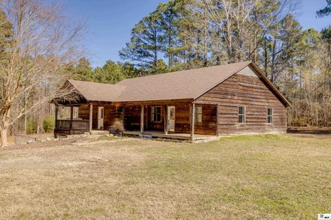 Homes For Sale - 213 Bobbie Drive<br/> Union County, Farmerville, LA 71241