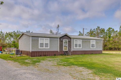 Mobile Home For Sale - 687 Little Road<br/> Rayville, LA 71269
