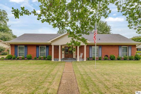 Homes For Sale - 3705 Gouville Drive<br/> Monroe, LA 71201