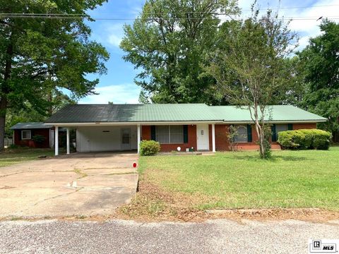Homes For Sale - 1701 Clark Street<br/> Bastrop, LA 71220