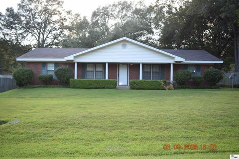 Homes For Sale - 107 Rosemary Drive<br/> Bastrop, LA 71220