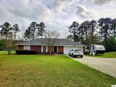 Homes For Sale - 331 Wildwood Acres Drive<br/> Union County, Farmerville, LA 71241
