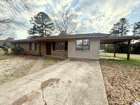 Homes For Sale - 120 Belton Road<br/> Ruston, LA 71270