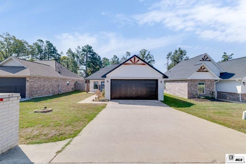 Homes For Sale - 115 Piney Cove<br/> West Monroe, LA 71291