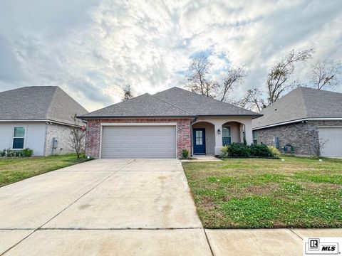 Homes For Sale - 204 Briar Patch Drive<br/> Monroe, LA 71203