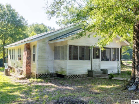 Homes For Sale - 755 Highway 33<br/> Marion, LA 71260