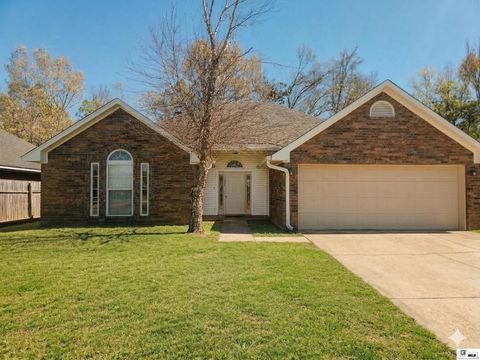 Homes For Sale - 318 Monarch Drive<br/> Monroe, LA 71203