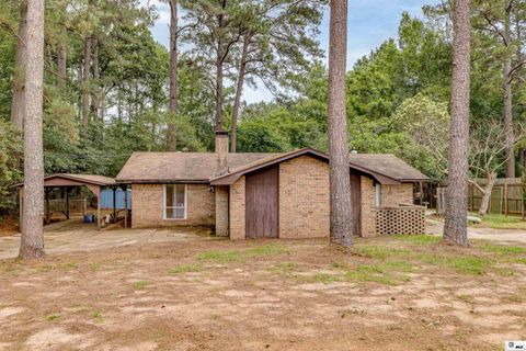 Homes For Sale - 1800 Bittersweet Avenue<br/> Ruston, LA 71270