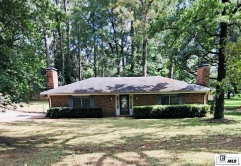 Homes For Sale - 3105 Lakeview Place<br/> Ruston, LA 71270
