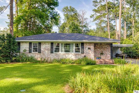 Homes For Sale - 2102 Marie Place<br/> Monroe, LA 71201