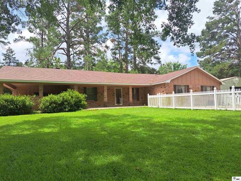 Homes For Sale - 1211 Puckett Lake Road<br/> West Monroe, LA 71292