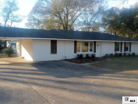 Homes For Sale - 10579 Stephenson Drive<br/> Bastrop, LA 71220