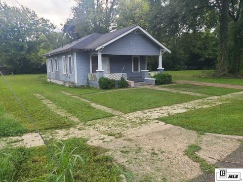 Homes For Sale - 2601 South Grand Street<br/> Monroe, LA 71202